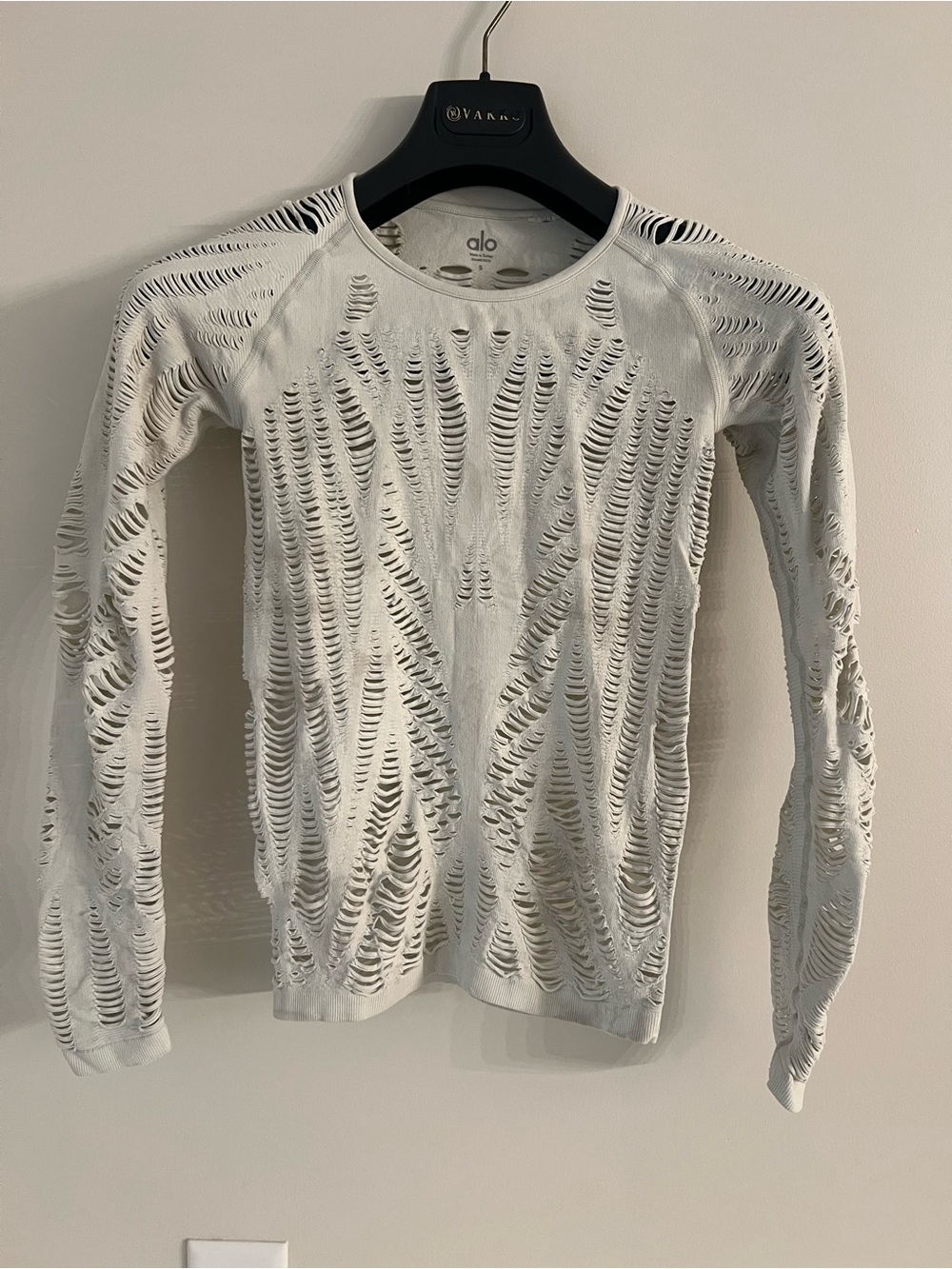 Alo Yoga Seamless Distressed Long Sleeve Crop Top